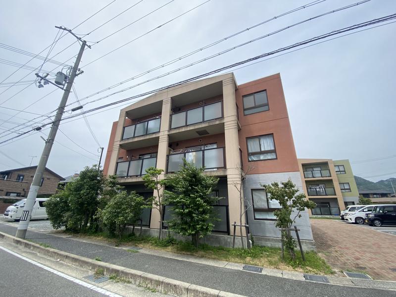 バードランドひめじ壱番館