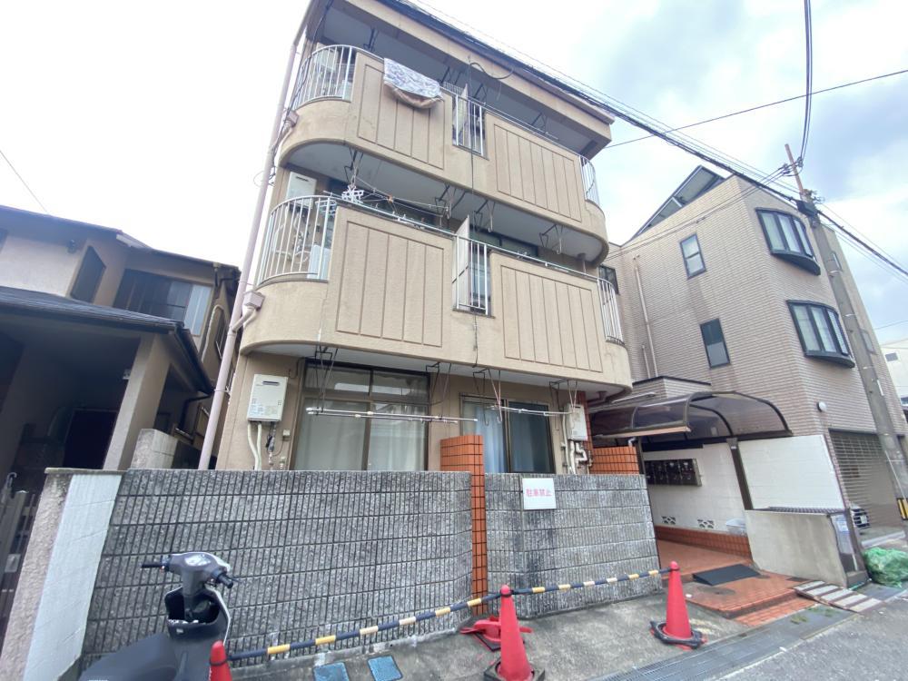 メゾンプチエイト