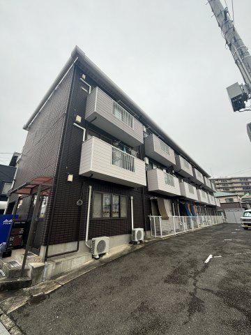 ビューハイム・コヤナギ・岡村