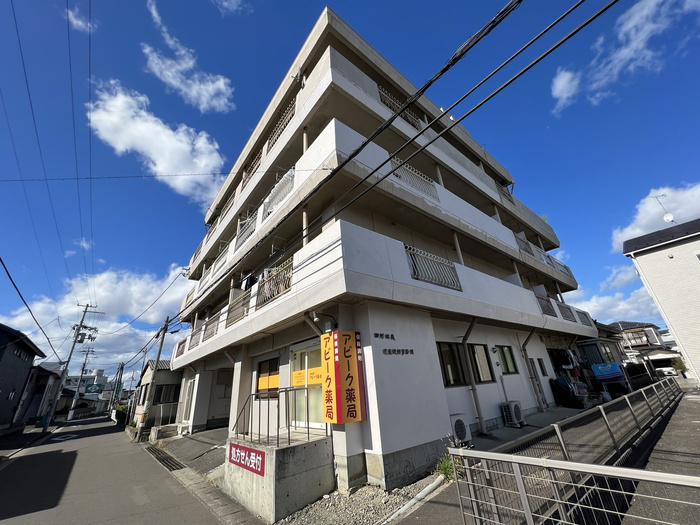 コーポタムラ