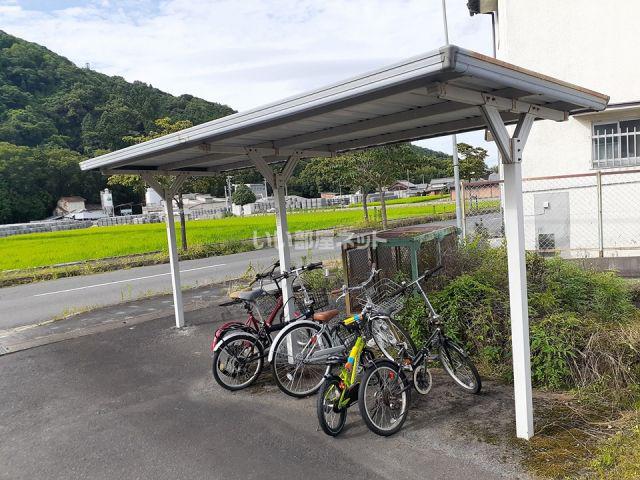 やまむらハイツ