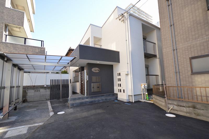 柏座ラグラス