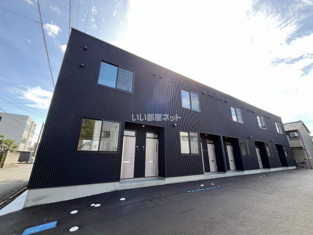 あいの風とやま鉄道 高岡駅 徒歩8分 2階建 築1年