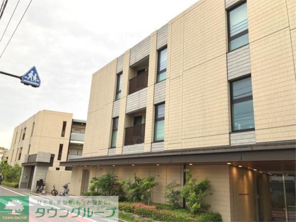 東急世田谷線 世田谷駅 徒歩8分 3階建 築11年