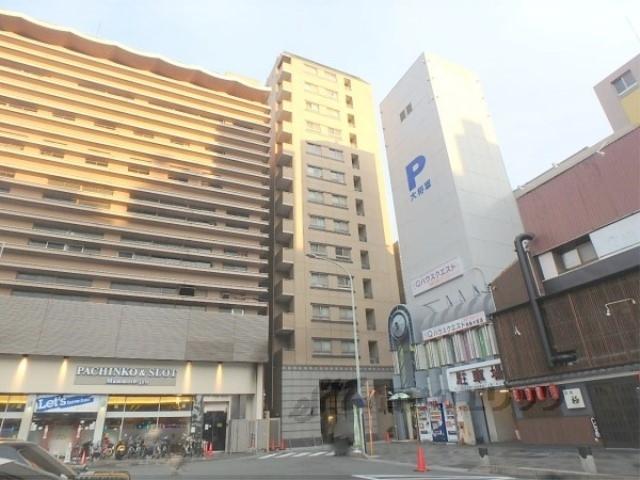 ユニハイム四条大宮駅前