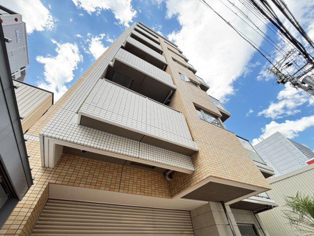 ラウレア