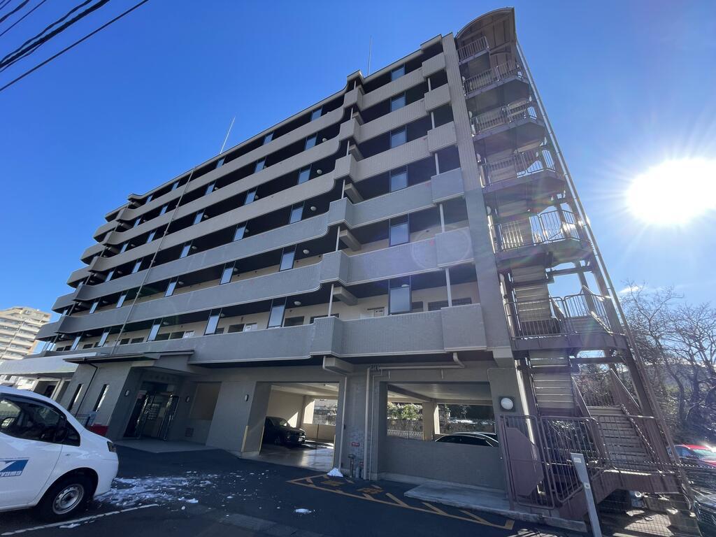 菊田参番館