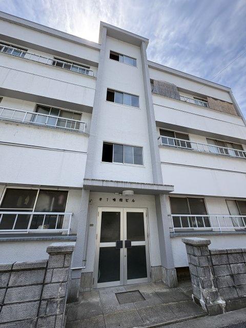 第1唯間ビル
