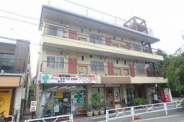 マンションマキノ