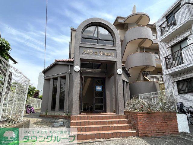 アルトーロ中町