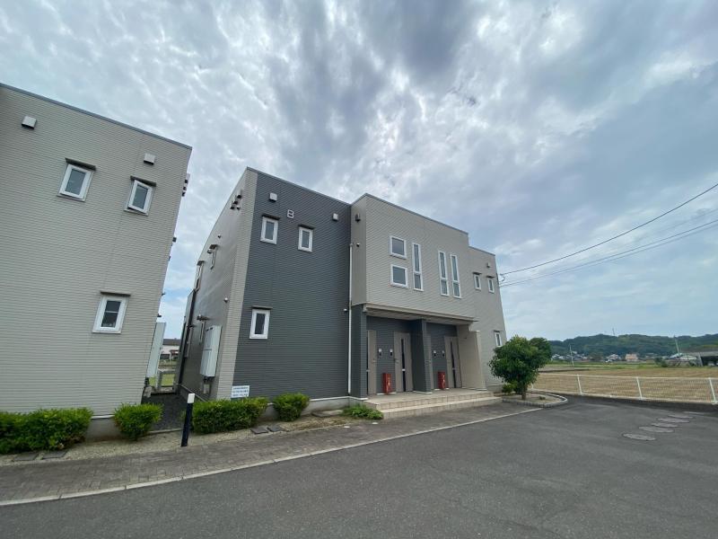 パストラル川部B