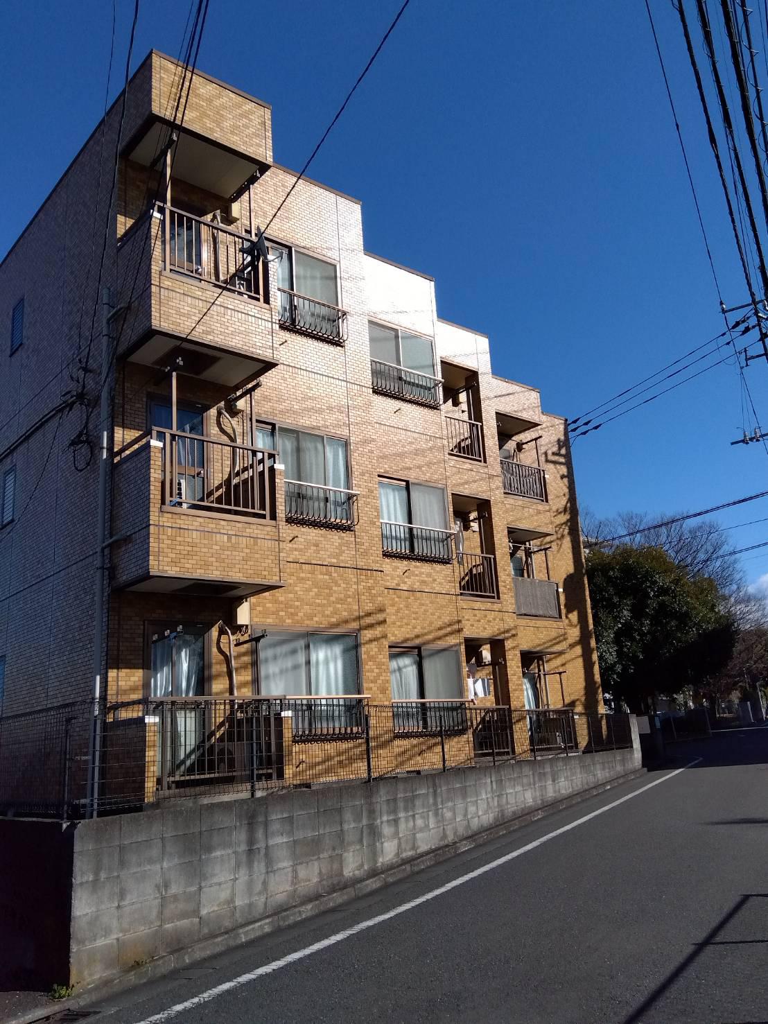 ウエスト三田