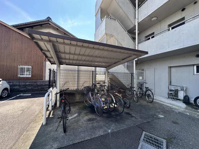 旭ツヴェルフ