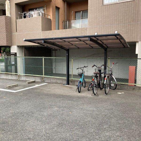 ソレジオ1号館