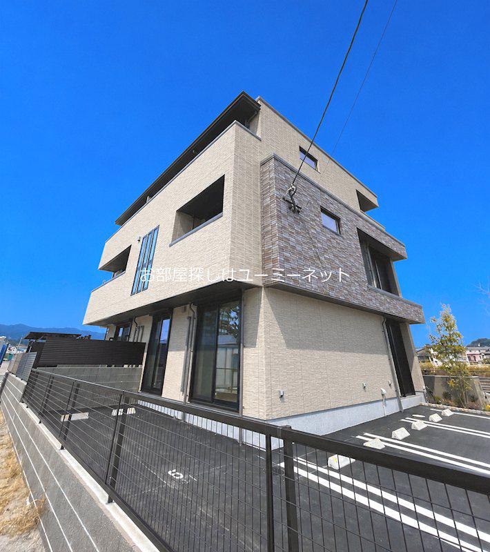 シャーメゾン谷山駅前(2LDK/3階)