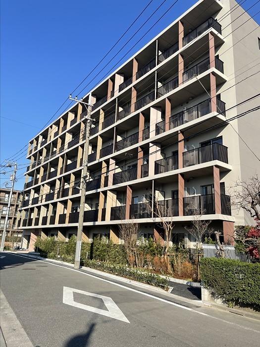 ロイジェント西新井