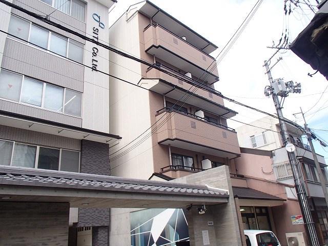 グランジュネス
