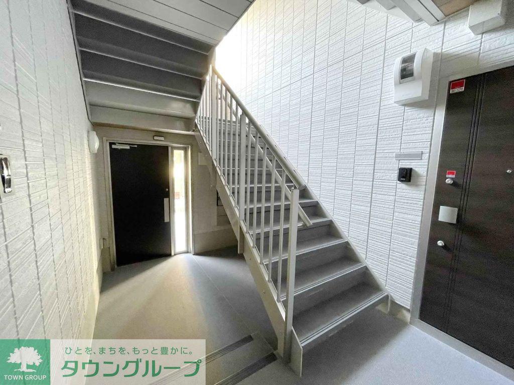 オーヴェスト深大寺