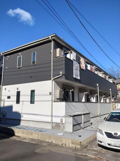 NK HOUSE