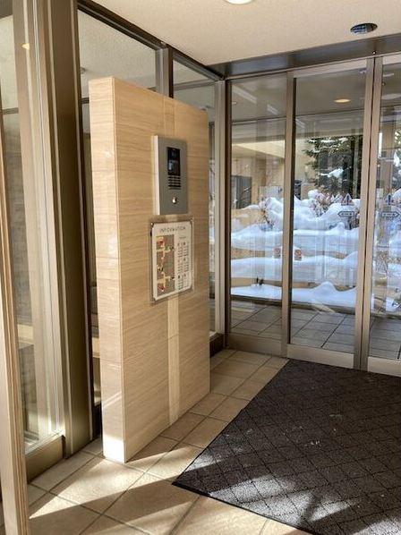 ブリリア中央図書館前 TWIN PATIO