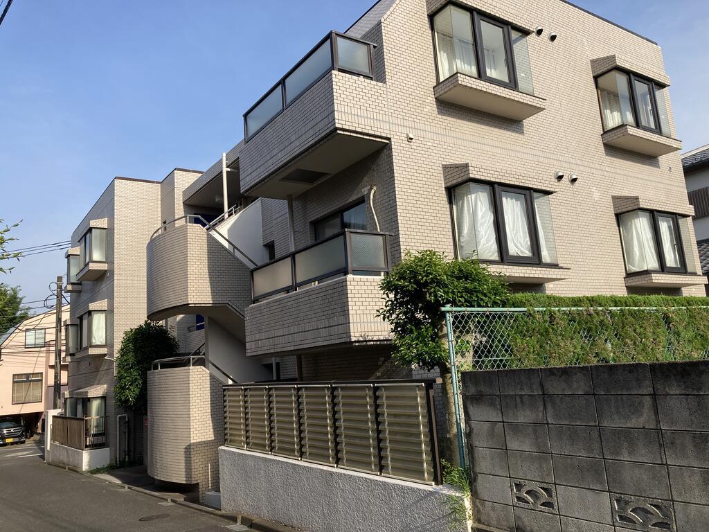 ロイヤルフラット