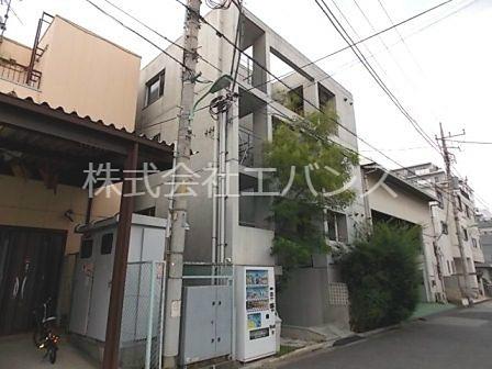 フェスティナレンテ
