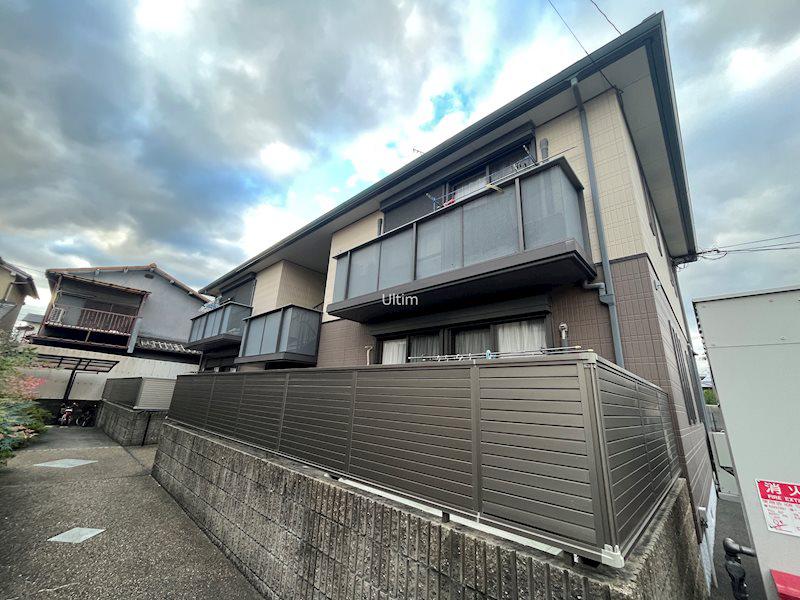 ファミール吉川