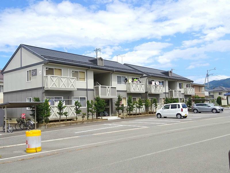 グリーンパームやま A棟