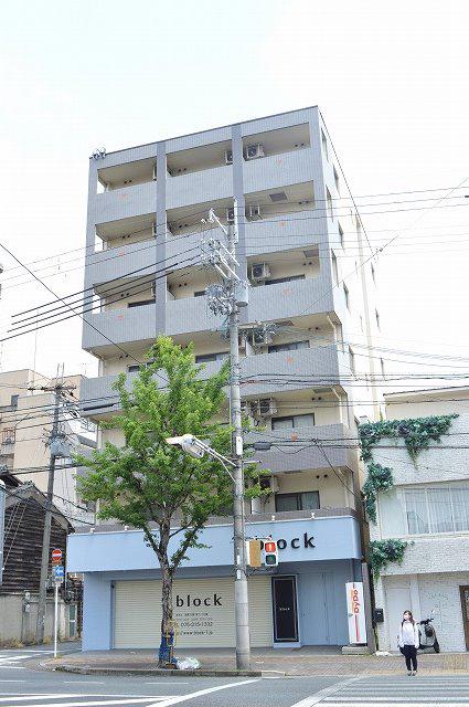 プレジール西院