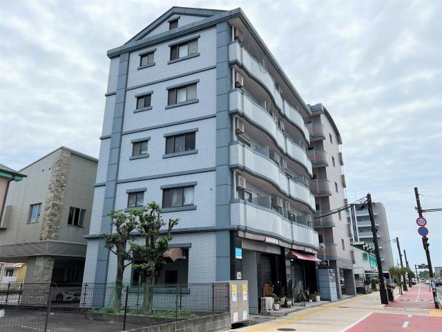 マンションタツタ