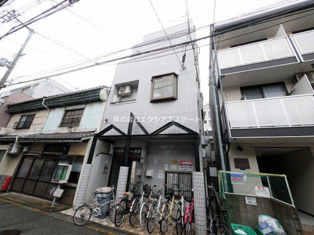 ウエストコート岸里