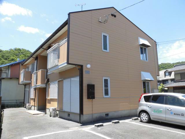 フェリシタス八日市