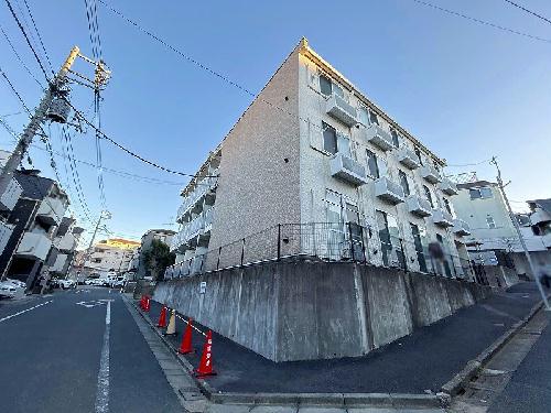レオパレスアイリス