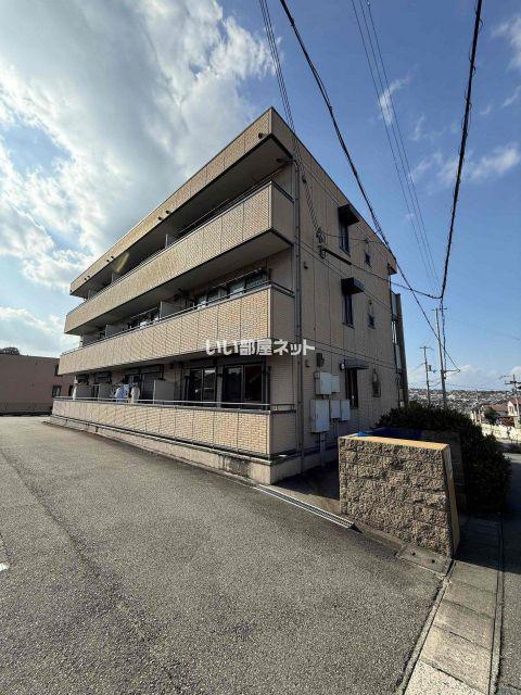 パークハイム参番館 A棟