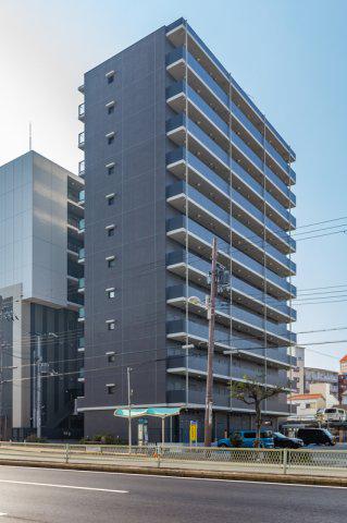 エストゥルースプラスサウス大阪