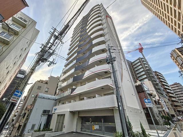 セレニテ三宮リアン