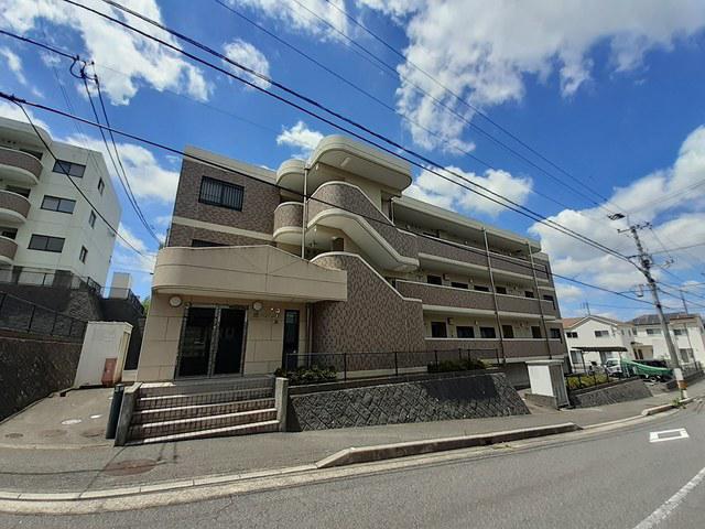 若山ガーデンヒルA棟