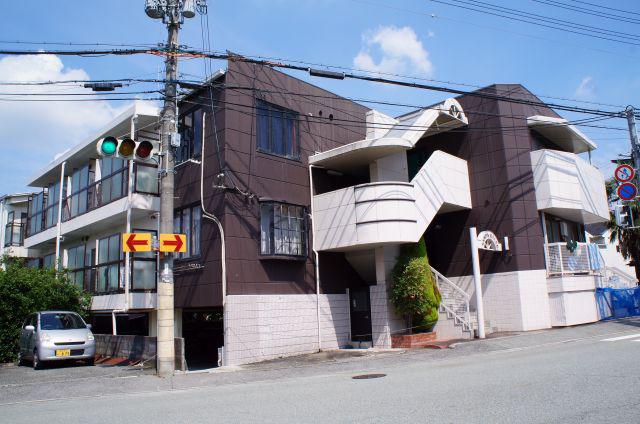 三田ハウス