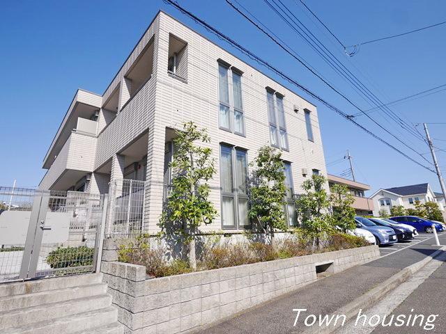 クレストコート中川