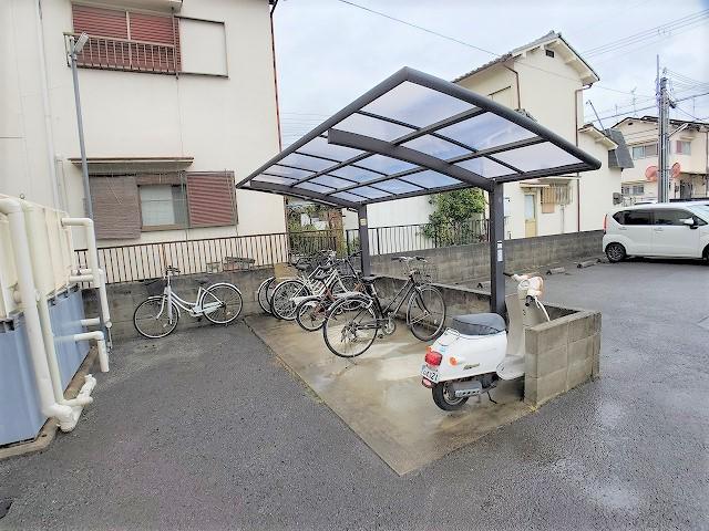 ジュネスI号館