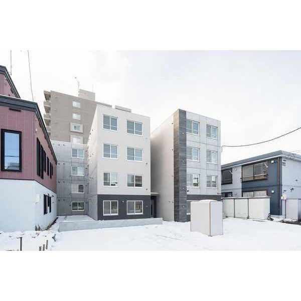 ELLE CUBE学園前