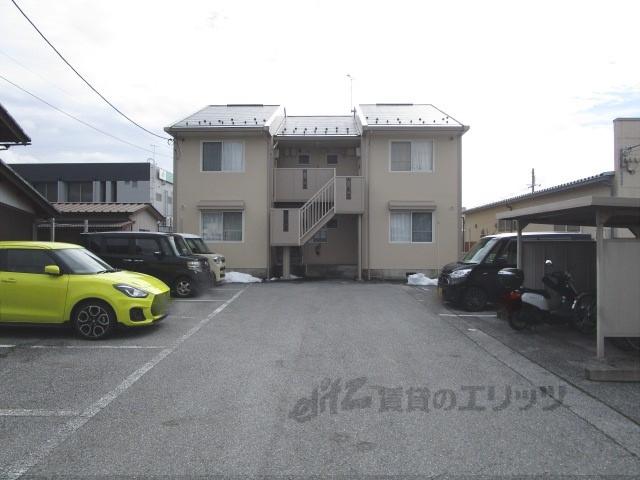 エクセル近江