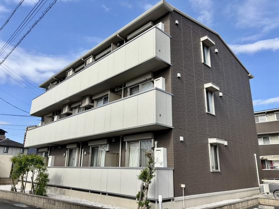 エミネンス B
