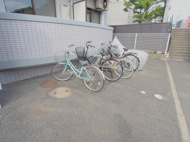 リヴラン西原