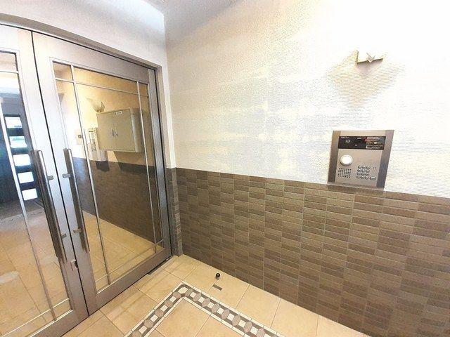 フィルストン白壁
