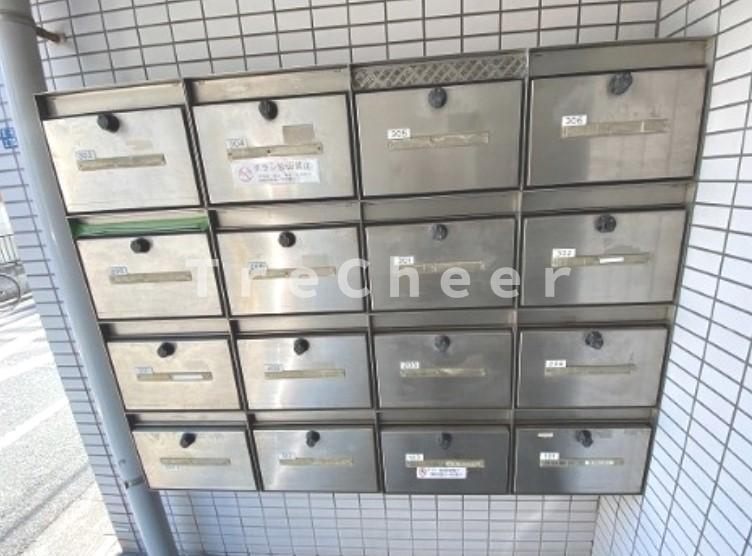 フラットミワ