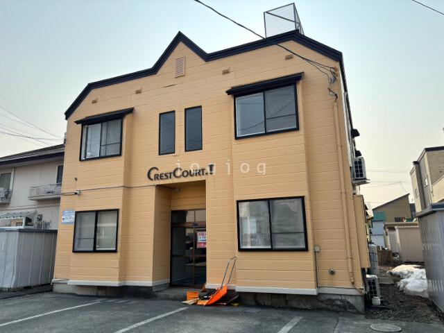 CRESTCOURT.T
