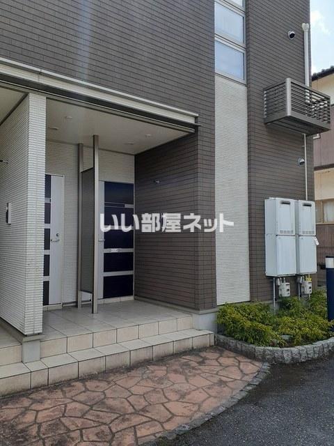 ソレイユ高屋B