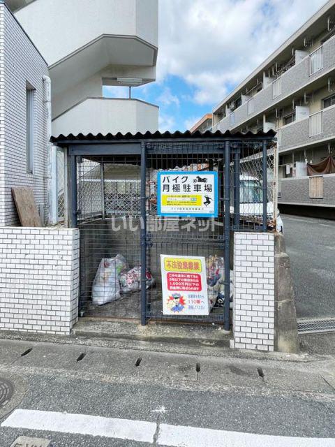 アドバンス九産大駅前