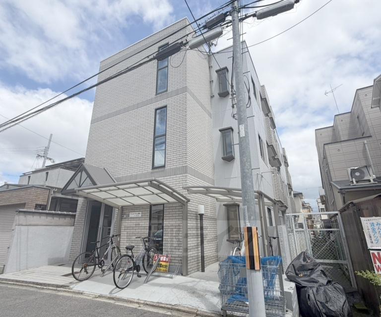 サンロイヤル七瀬川